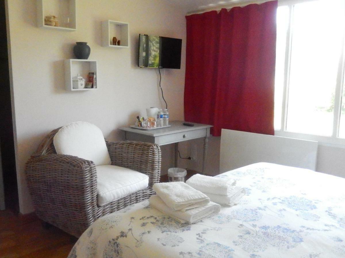 Chambres D'Hote Le Prelude Saint-Martin-des-Noyers エクステリア 写真